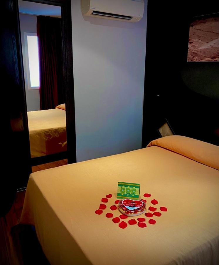 Hostal Royal Almorox エクステリア 写真