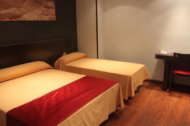 Hostal Royal Almorox エクステリア 写真